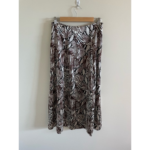 Aritzia Wilfred 100% Silk Slip Midi Skirt with Slit - Mixed Animal Print… - Picture 8 of 9